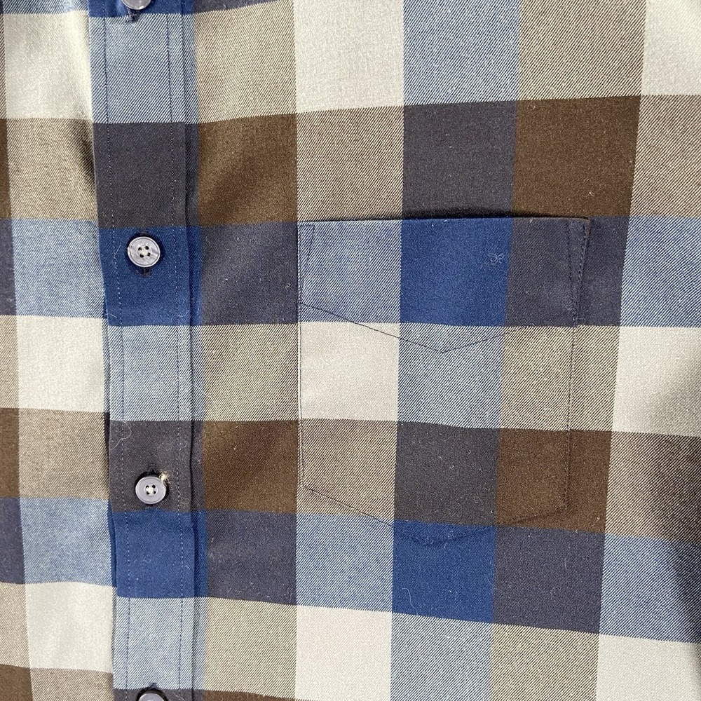 UNTUCKit Shirt men's Large Button Up Flannel Lightweight Slim Fit Blue Plaid - Picture 3 of 13